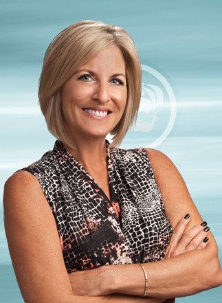 Agent Page - Gwen 1 SEASALT Properties Gwen Portrait