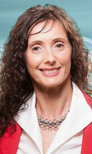 SEASALT-Properties-Valerie-Portrait SEASALT-Properties-Valerie-Portrait